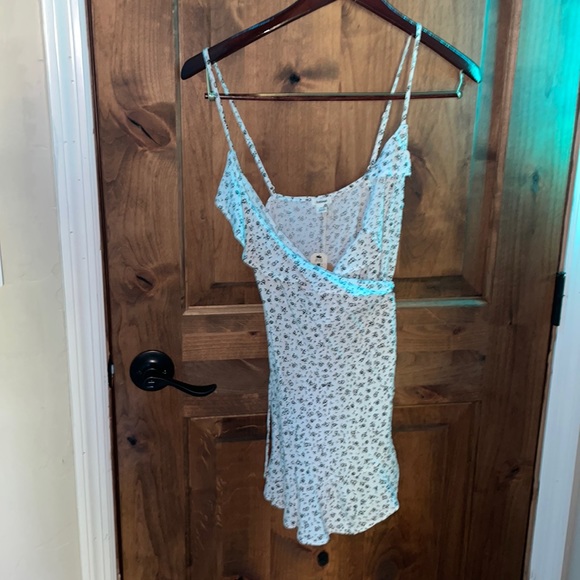 Very cute summer romper - Picture 1 of 5